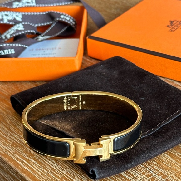 (SOLD) Hermes clic H Gold-plated bracelet - Picture 1 of 9